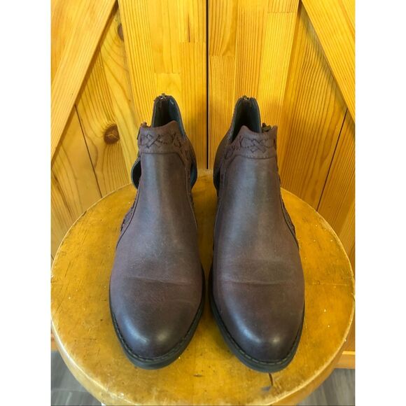 Not Rated Ankle Booties 8.5 Burgundy Cutout Faux Leather Whimisgoth - Picture 2 of 8